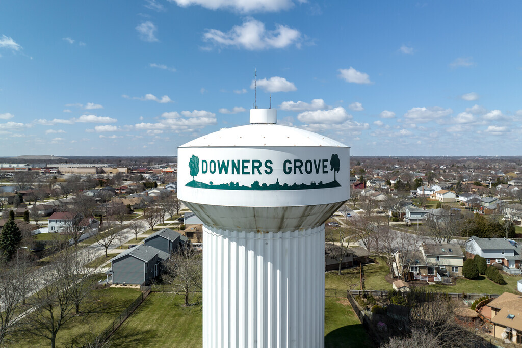 Image of a downers grove water tank